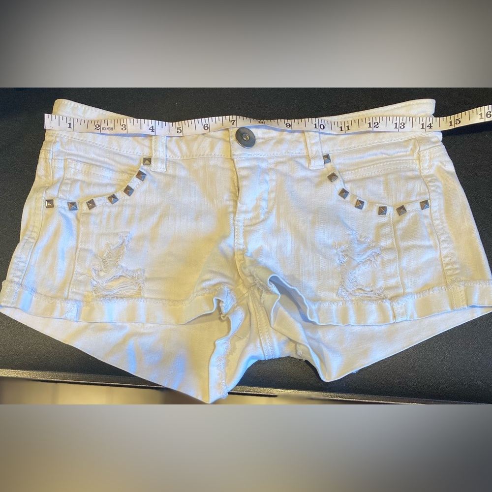 Xhilaration low rise denim shorts - Picture 5 of 6
